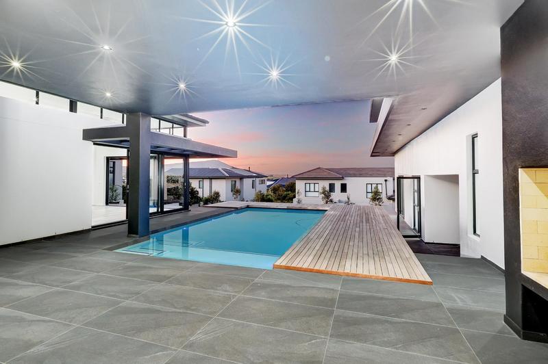6 Bedroom Property for Sale in Clara Anna Fontein Western Cape